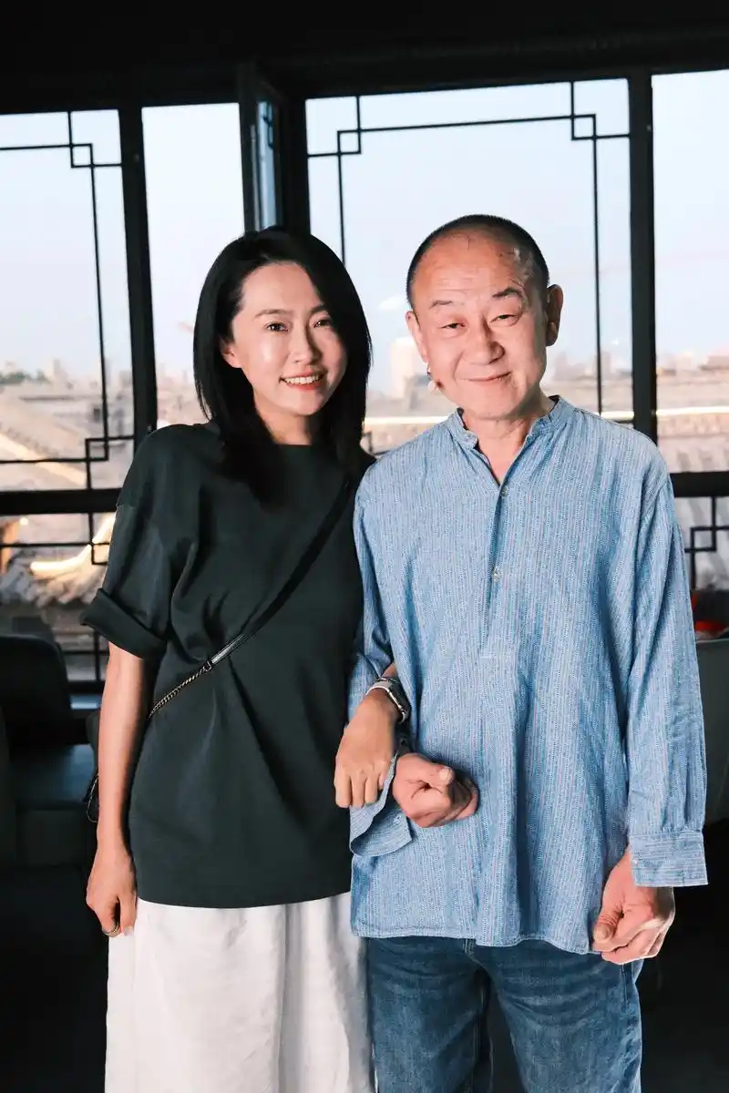 "西北的荒漠种不出玫瑰"西北鼓王——赵牧阳#胶片的意义在于定 - 抖音