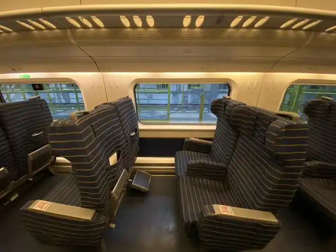 镜头带您上高铁!抢先看!