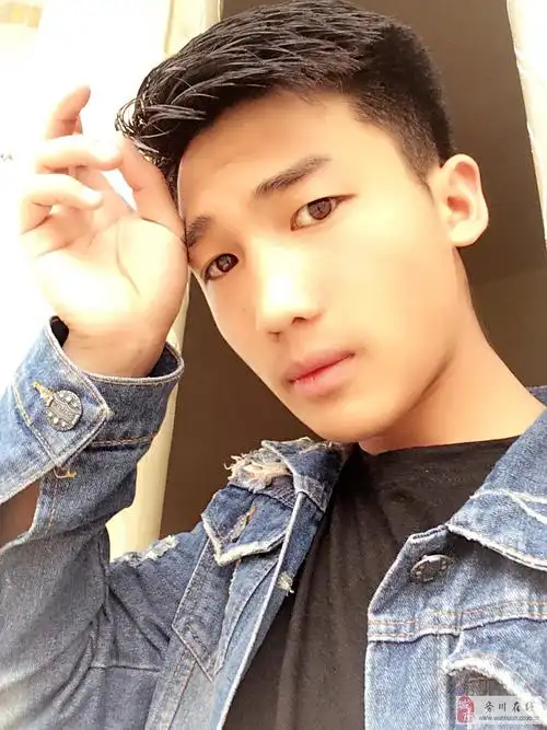 【帅男秀场】申宝山 19岁 双鱼座 秘密