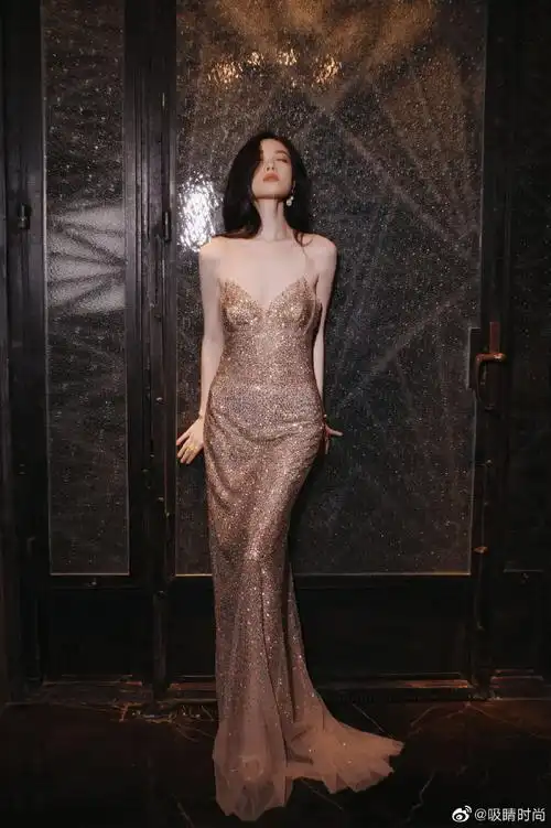 倪妮第二套##倪妮礼服