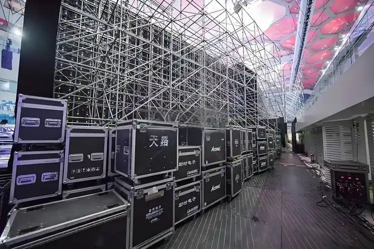 舞台搭建大揭秘:创意设计点燃现场