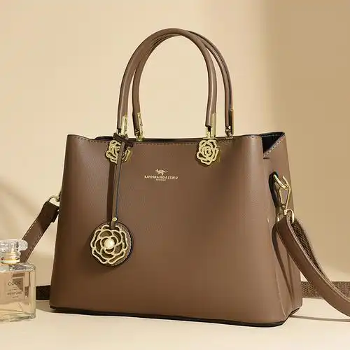 女士手提包百搭大容量通勤款斜挎包女包柔软面料商场同款一件代发