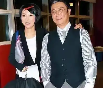 师奶杀手刘松仁娶小22岁泰国空姐73岁至今无子