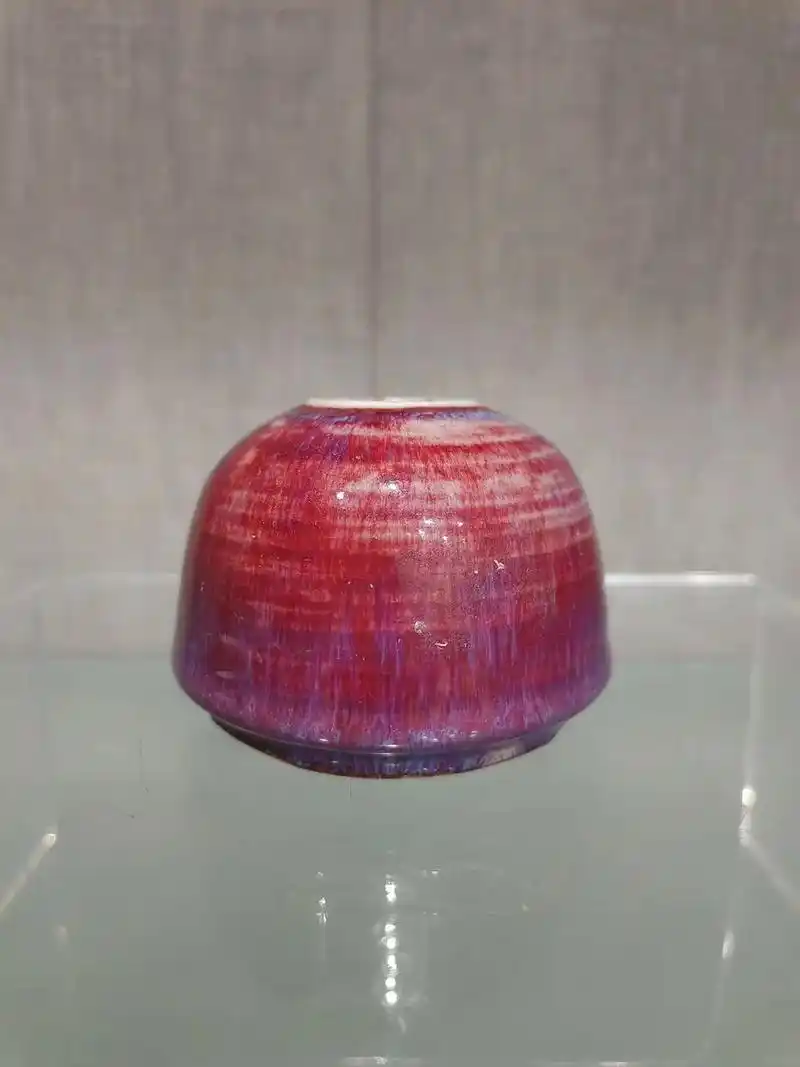 乾隆窑变釉水盂,全品.色彩清雅,画工细腻,釉水肥厚,釉面润泽 - 抖音