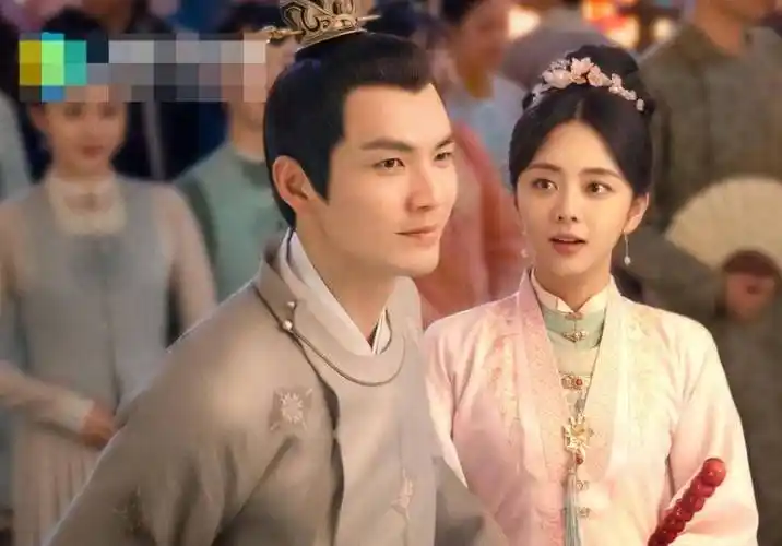 《锦心似玉》甜度大合集,侯爷要的体面吻来了,这狗粮有点腻