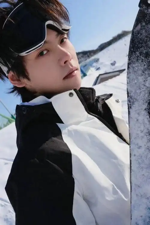 肖宇梁超话#向全世界安利肖宇梁#不管前方的路有多