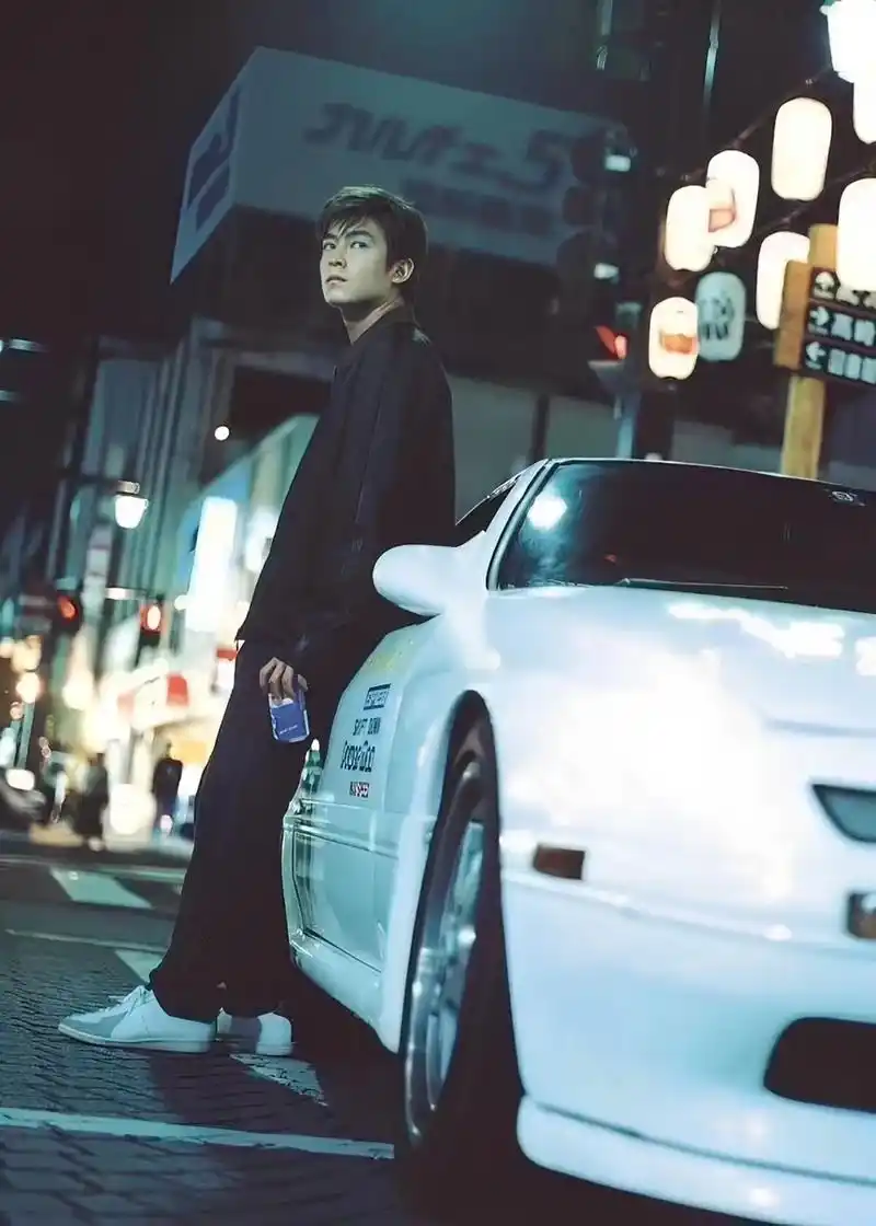 不如我们秋名山见#陈冠希#周杰伦#头文字d·2周前壁纸馆听说你会排水