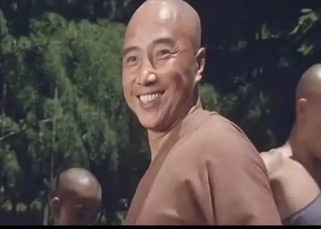 1982年,于海同武打明星李连杰共同拍摄了由张鑫炎导演