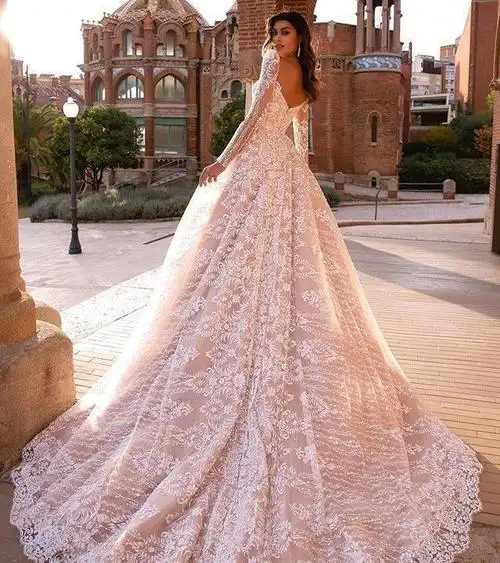 tinavalerdi童话中的高定婚纱礼服唯美梦幻仙女裙摆