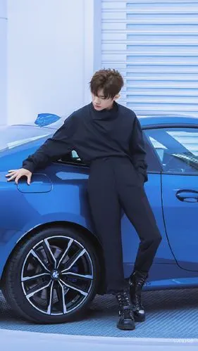 06 』#易烊千玺送你一朵小红花#@tfboys-易烊千玺好喜欢看帅哥开车