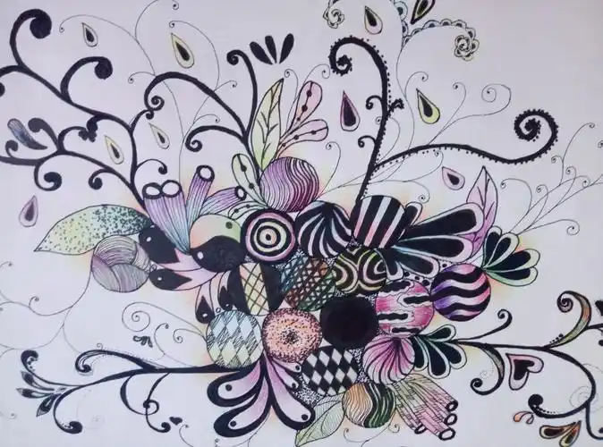 17幼教班彩色装饰画课堂作业