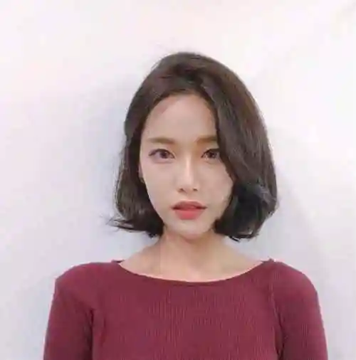 适合方脸女生的短发款式