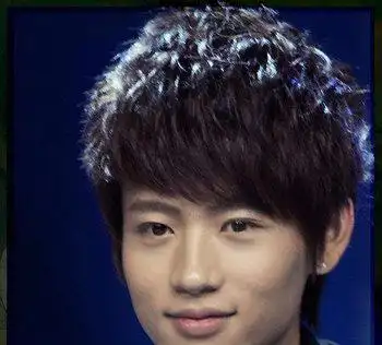 最新男生浪漫波浪卷短烫发发型设计男士魅力小