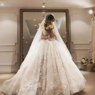 婚纱系女生微信头像16