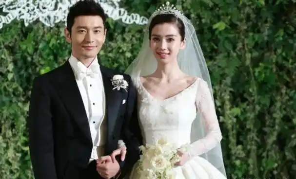 《狂飙》演员走红忙捞金,是因为他们知道,没名没钱的日子太难了