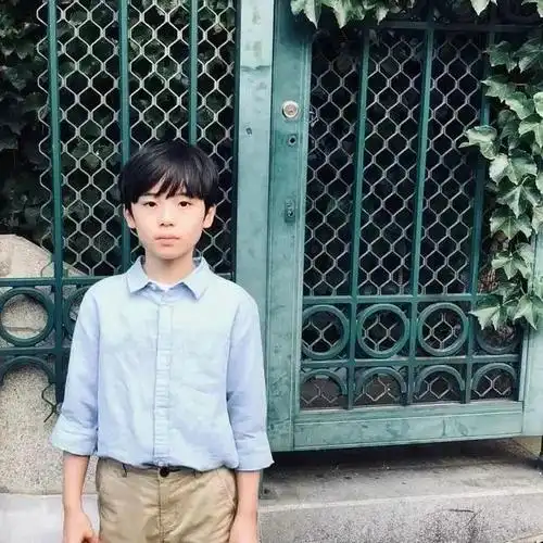 朴叙俊车银优的小时候都是他这位10岁的韩国童星太厉害了