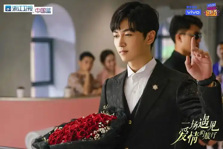 陈晓求婚景甜跳水 浙江卫视《一场遇见爱情的旅行》高能剧情不断