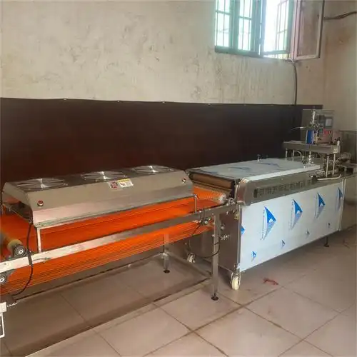 春饼机,烙饼机,鸡肉卷饼机,墨西哥饼机,筋饼机,圆形烙馍机,全自动烙馍