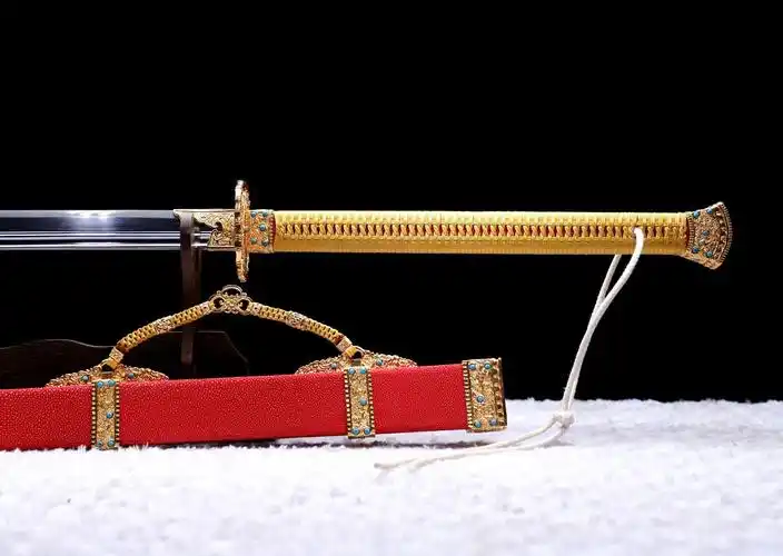 龙泉市刀剑地肌钢夹钢簿仪刀手工清刀雁翎刀一件代发冷兵器未开刃