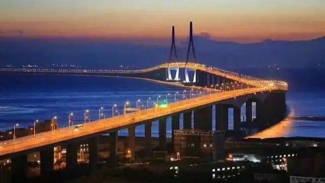 青岛跨海大桥再降费