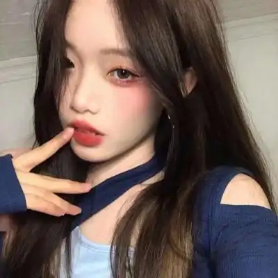 这才是女生应该有的范酷酷的女生头像霸气高冷真人