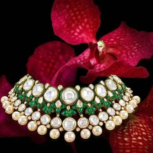 深邃而迷人的祖母绿,奢华的欧洲珠宝品鉴之四十五