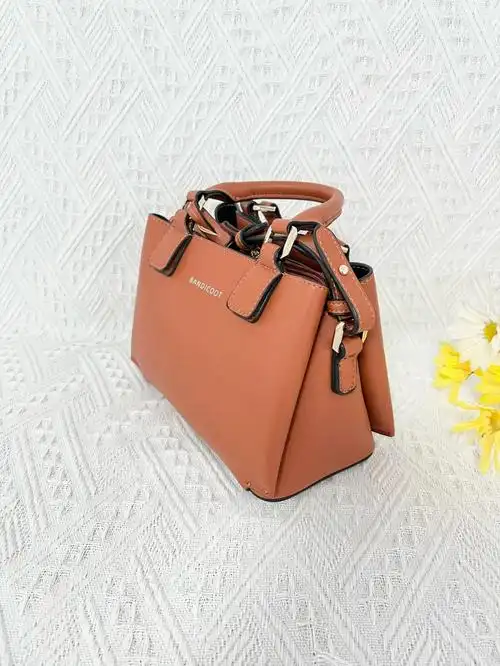 好物分享橘棕色kangaroo新品手提包