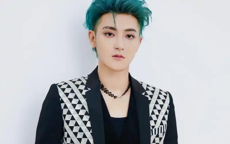 秦海璐担任创3特邀创始人称现场看节目更过瘾