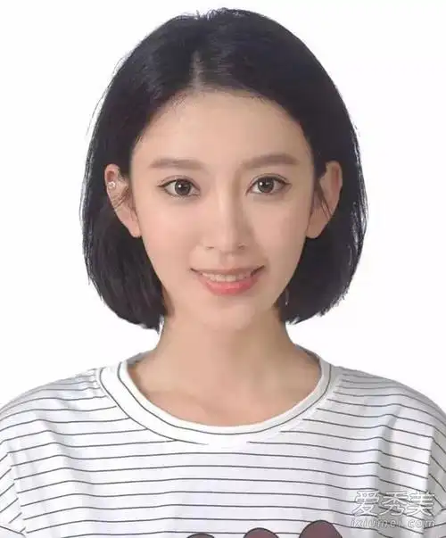 18位最美证件照女神 章泽天陈都灵天生丽质 最美证件照女神