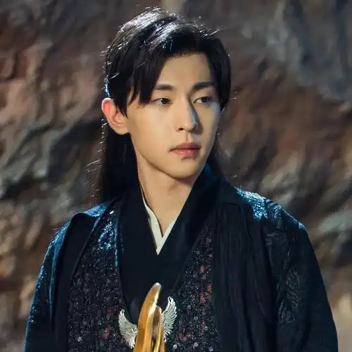 封杀2年后再看邓伦如今的窘境他很可恨也很可悲