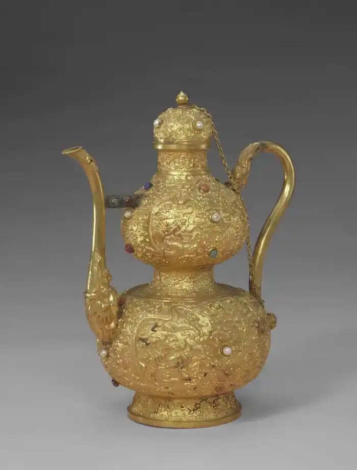 再现乾隆下江南苏州吴中展出百余宫廷文物