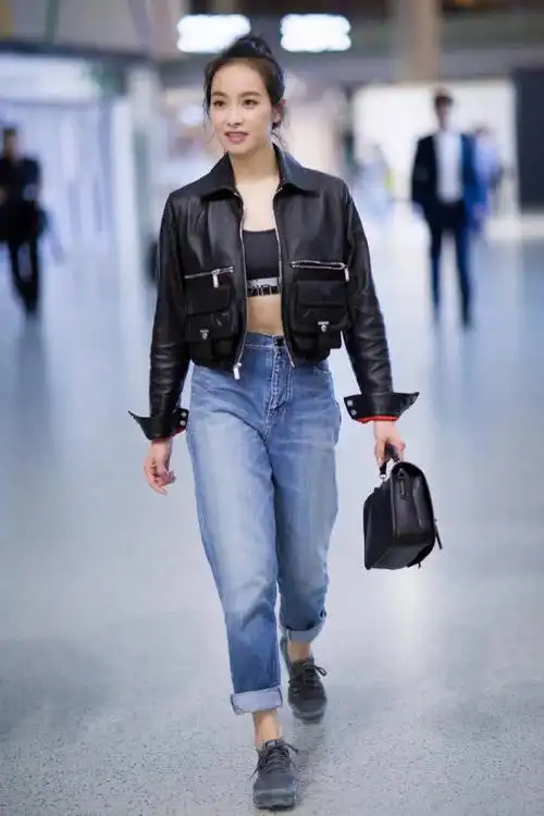 黄子韬上脚天价红椰子,宋茜,鹿晗频穿狠货!