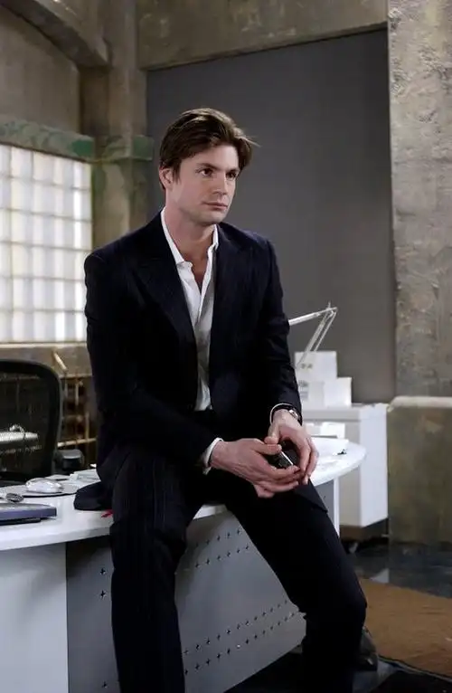 腐女请进:最近搜出来一部美剧里的大神超经典,绝对不容错过!