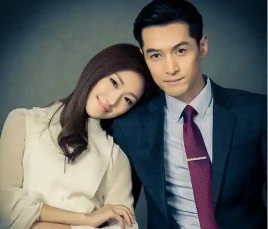 与胡歌搭档过的7位女明星,管韧姿最害羞,闫妮让人意外_唐嫣_杨幂_合作