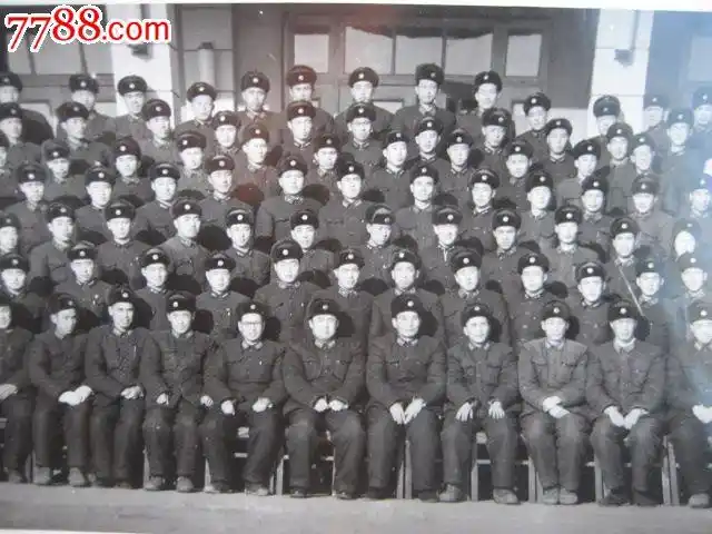 八十年代军人集体合影-se20049779-老照片-零售-7788收藏__中国收藏