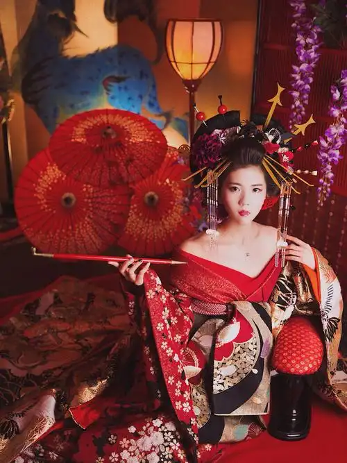 去旅行不想千篇一律逛吃逛吃～_写真_摄影棚_化妆_日本_穿衣_花魁影评