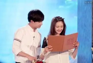 杨洋郑爽关系真的很糟吗卓伟发现他俩恋情怎么回事