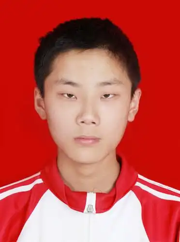 泰安伊鹏举1寸照