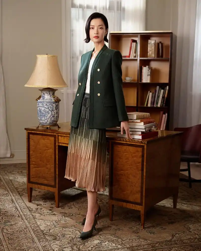 超模杜鹃演绎雅莹 2023 秋冬系列!