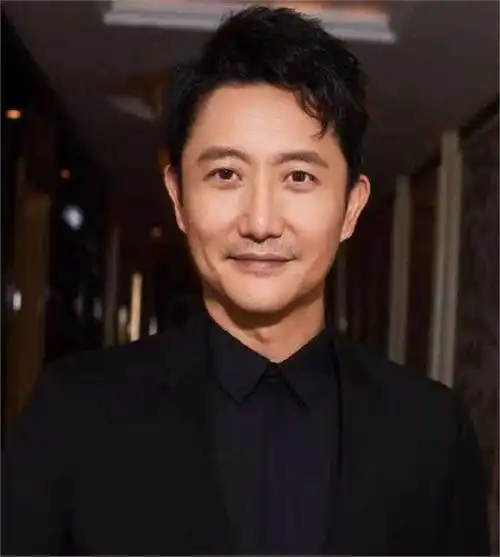 事实证明,50岁的国家一级演员涂松岩,现在走上了另一条人生大道