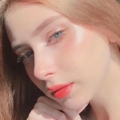 优质欧美女头‖you light up my _女生头像_我要个性网