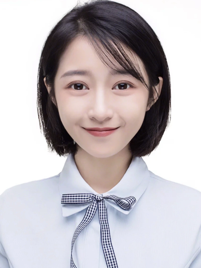 拍证件照时,知道这4个小技巧,不用ps,照片会比真人更漂亮