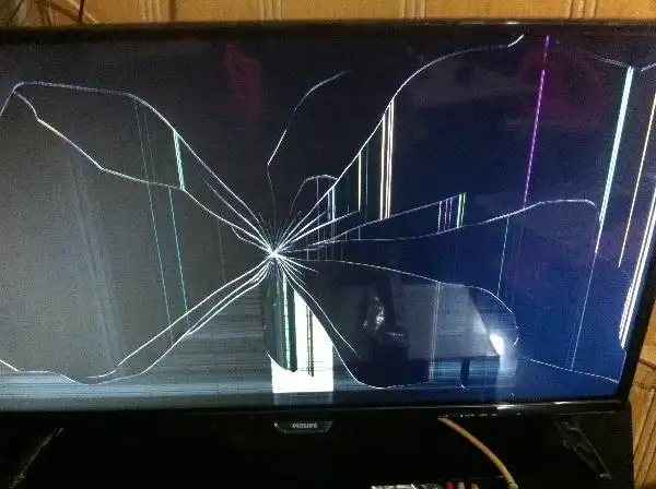 32寸的液晶电视撞到后外面没事打开后里面像裂了一样这是怎么会是?