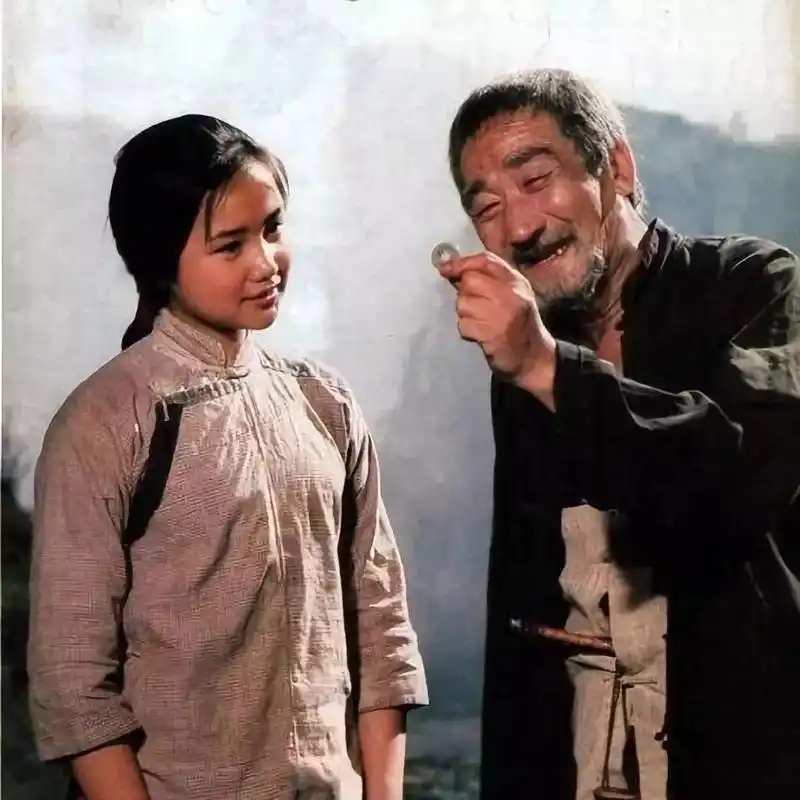 你记不记得去年天保大老送你那只肥鸭子.