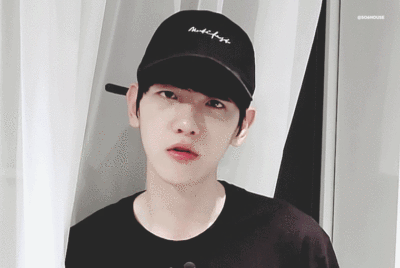 边伯贤动图自传//二传标明dt人间绝色妖精