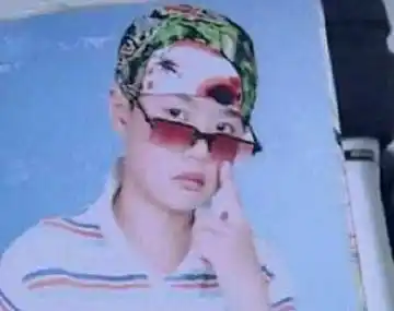 王一博"童年照"被疯传,镜头移到脸部那一刻,颜值不是一般的高_小时候