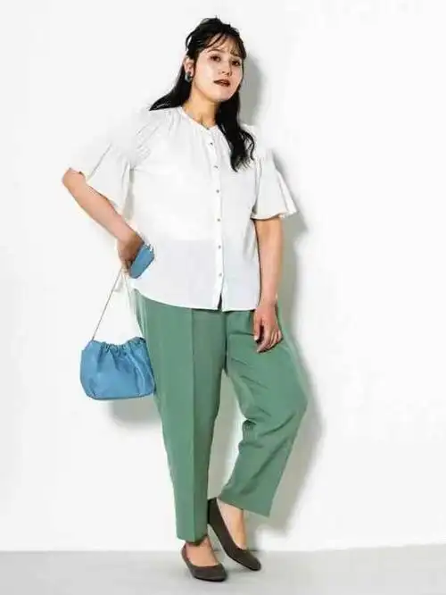 胖人怎么选择衣服,胖人适合什么衣服(详细的配色穿搭示范)