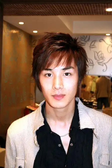 第一波韩流刮来的李承铉