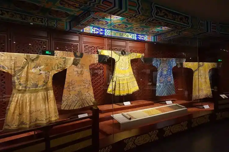 中国丝绸博物馆:以展览增强博物馆的社交场所功能