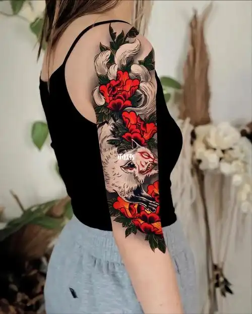 花臂纹身